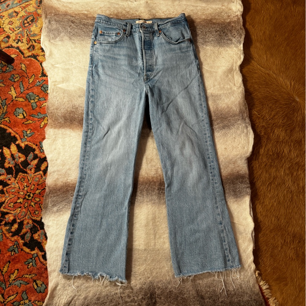 Levi Ribcage Crop Flare Jeans